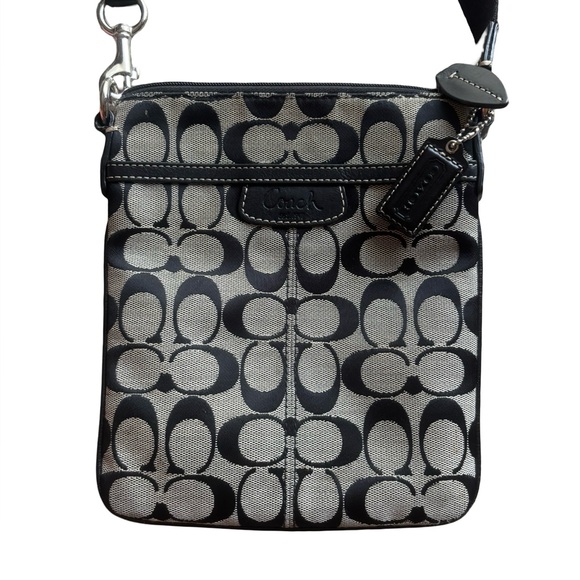Coach Signature Jacquard CC Crossbody Bag Leather Accents Leaf Zipper Pull - Picture 1 of 6